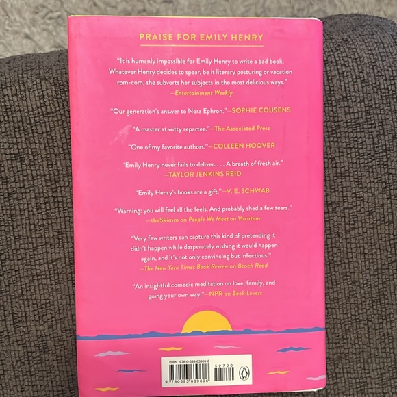 Books: Emily Henry Bundle - Picture 5 of 6